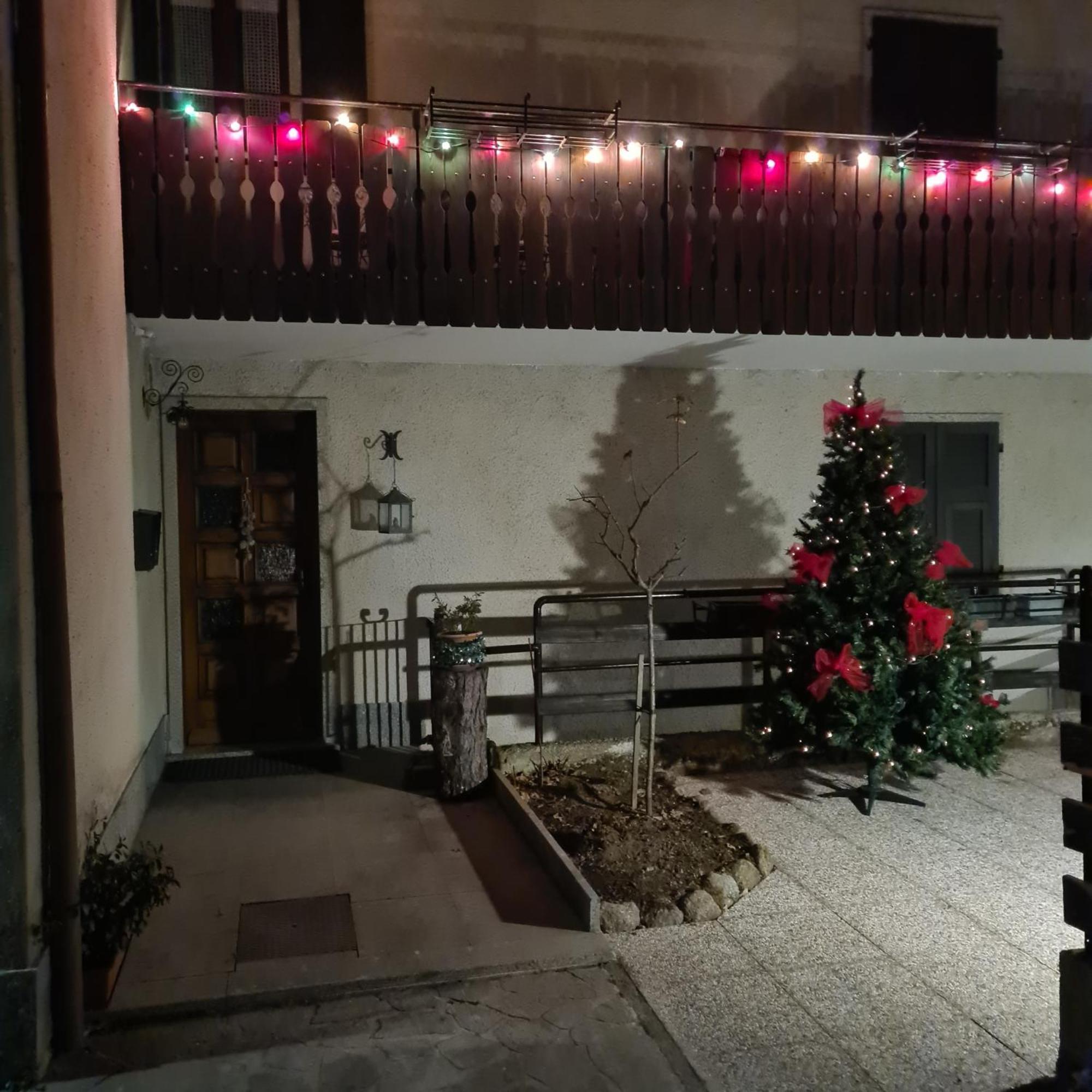 Ferienwohnung Bioledro Casa Lena Mezzolago Exterior foto